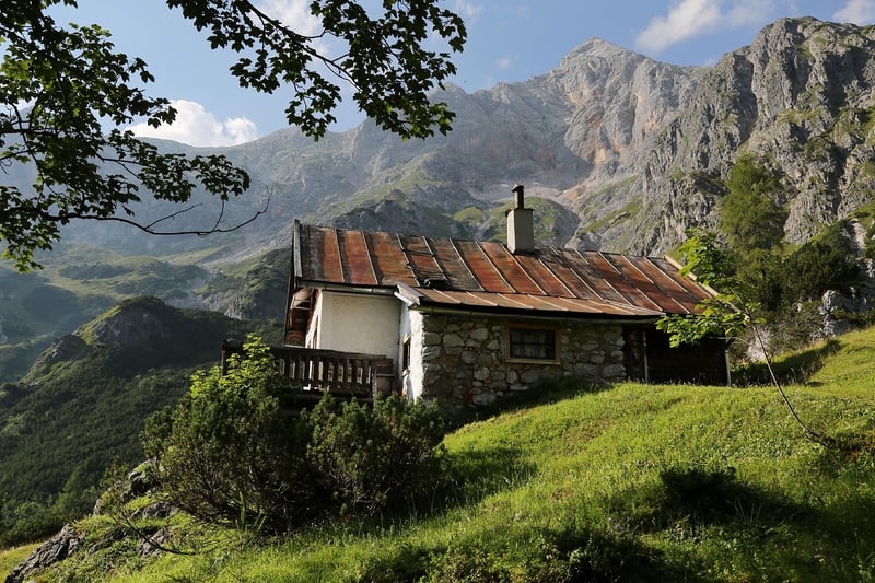 Unique Lodges
